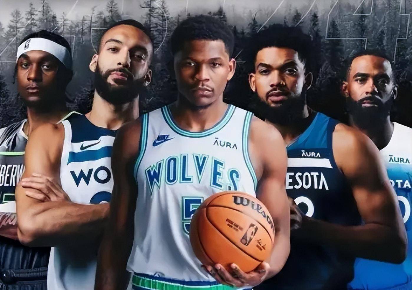 胖东来售卖梅西、库里等人签名球衣，乔丹公牛球衣售价13万8（胖东来开售梅西、库里等球星签名球衣 乔丹公牛球衣标价13.8万）