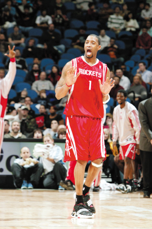 英超首次密集赛程开启，曼城瞄准19连胜纪录，热刺迎战连败克星纽卡斯尔（英超密集赛程开幕：曼城冲击19连胜，热刺对阵克星纽卡斯尔）