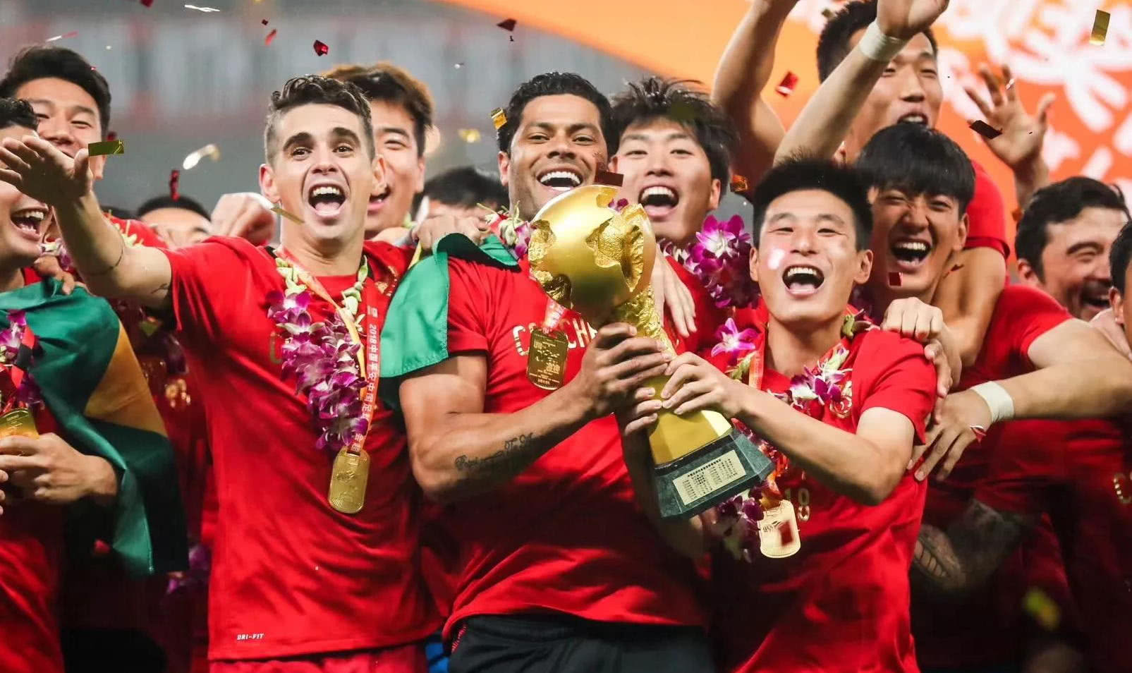 托纳利：我目前处在职业生涯最好的状态；现在更喜欢英超（托纳利自评处于生涯巅峰，如今更钟情英超）