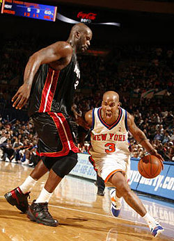 步行者官方：球队与2020年榜眼秀詹姆斯·怀斯曼签下10天短合同（步行者官宣以10天短约签下2020届榜眼詹姆斯·怀斯曼）