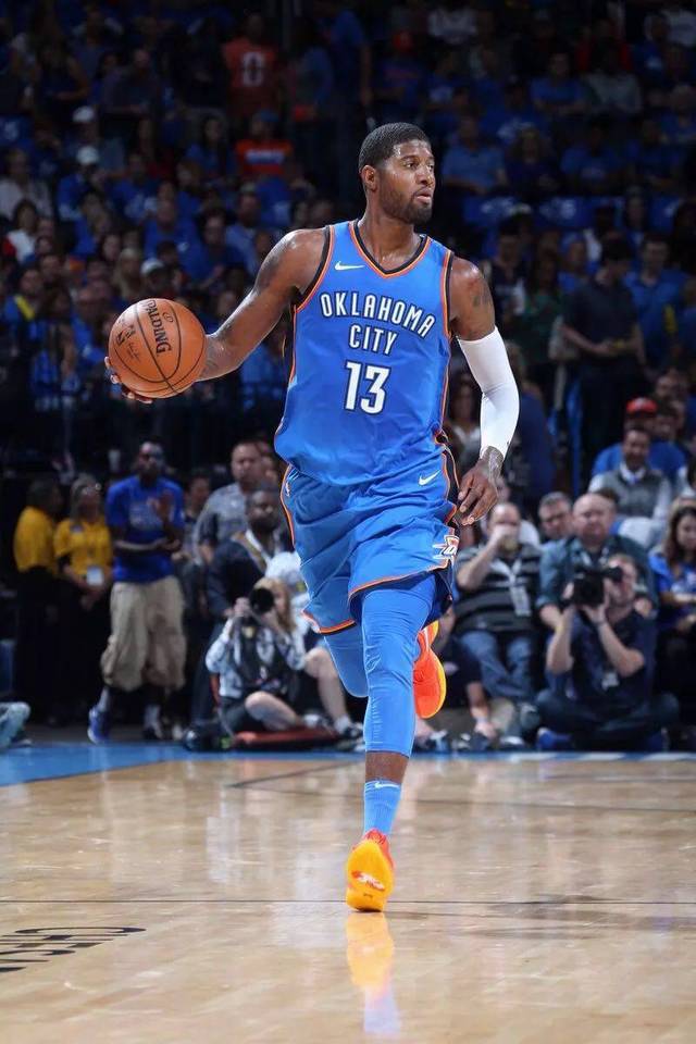 狂轰56+16+15！约基奇刷爆历史第一纪录 加时赛爆砍18分太可怕（56+16+15统治级三双！约基奇改写历史纪录 加时独取18分令人震撼）