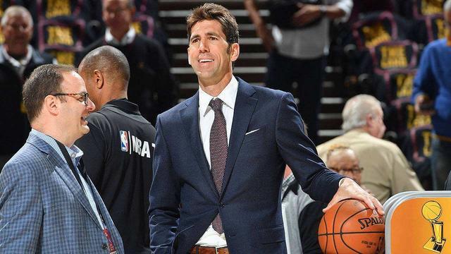 世欧预半场：埃斯波西托捅射建功，意大利暂1-0挪威（世欧预半场战报：埃斯波西托一脚捅射破门，意大利暂以1-0领先挪威）