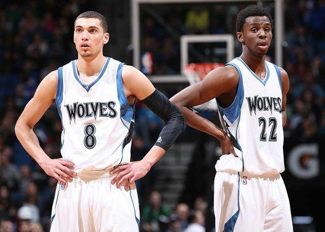 砍14分+4次封盖！中国男篮18岁2米13中锋闪耀：追赶杨瀚森进NBA？（14分4盖帽！中国男篮18岁2米13新星闪耀：能否追上杨瀚森冲击NBA？）