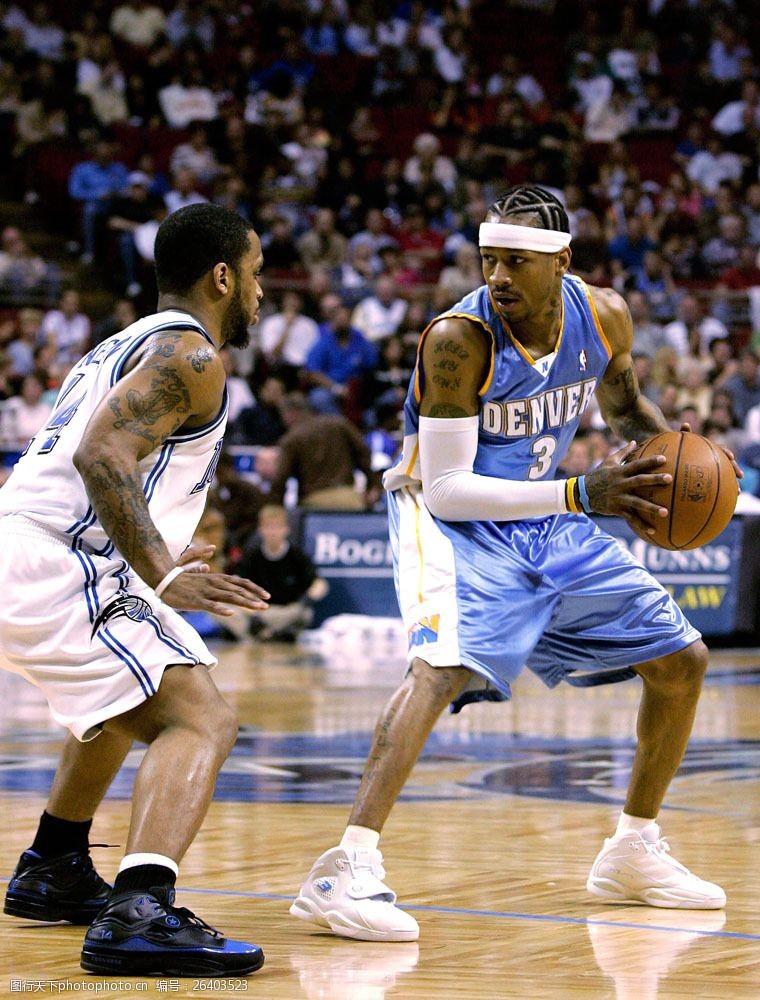 他第四节突然爆发，带队直接反超（末节他火力全开，率队一举反超）