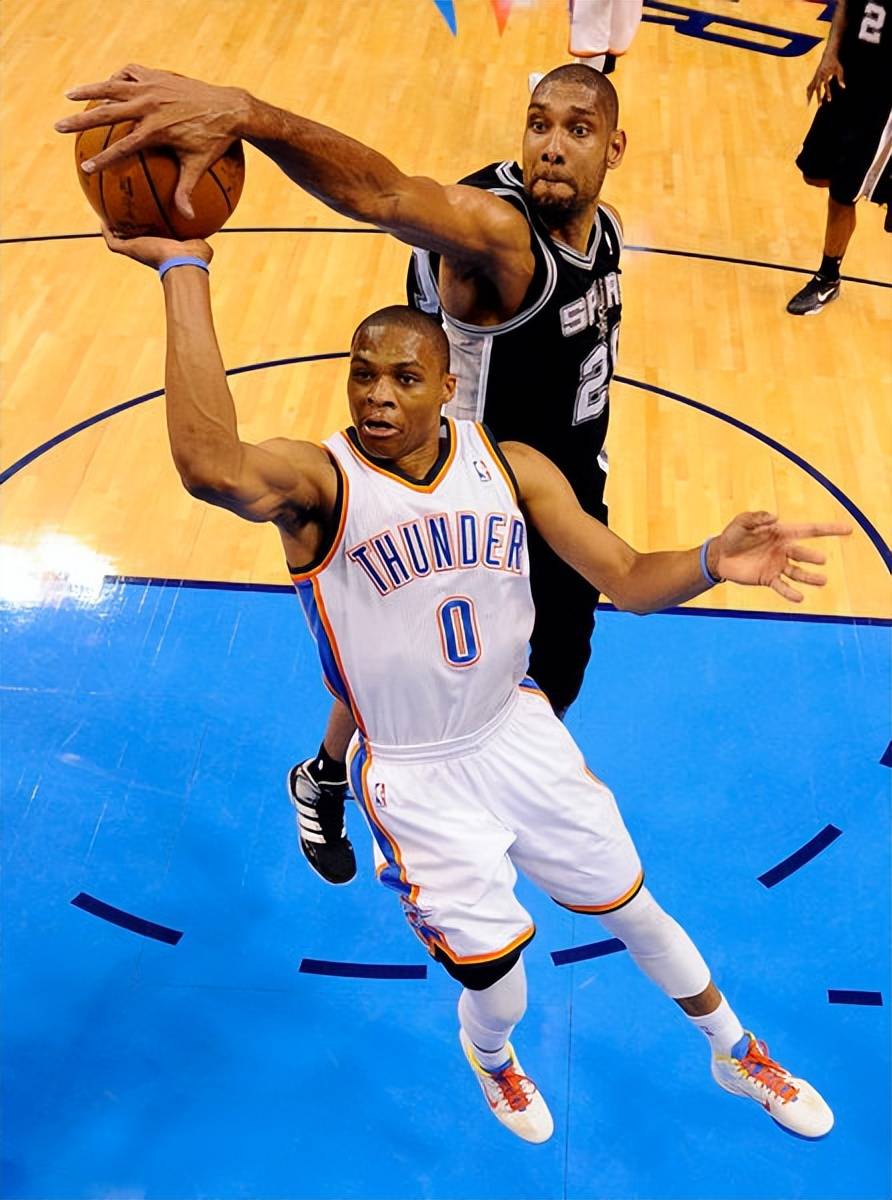 迪奥曼德：我们了解拜仁的实力，通过定位球丢分确实令人遗憾（迪奥曼德：深知拜仁实力，因定位球失分令人惋惜）