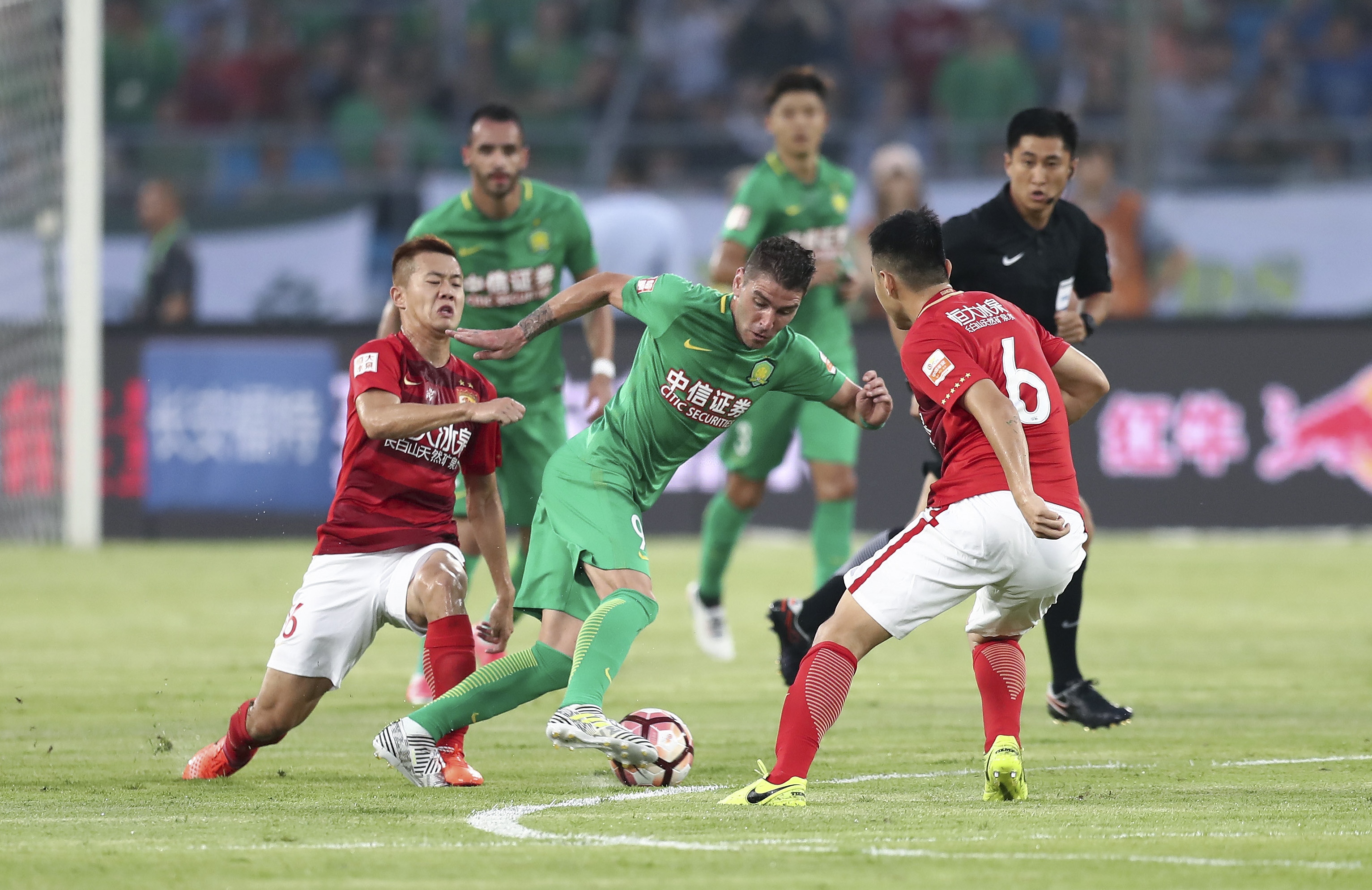 意天空：DV9内收肌疲劳目前已经返回意大利，他没有出现伤病（意天空：DV9因内收肌疲劳已返回意大利，确认无伤情）